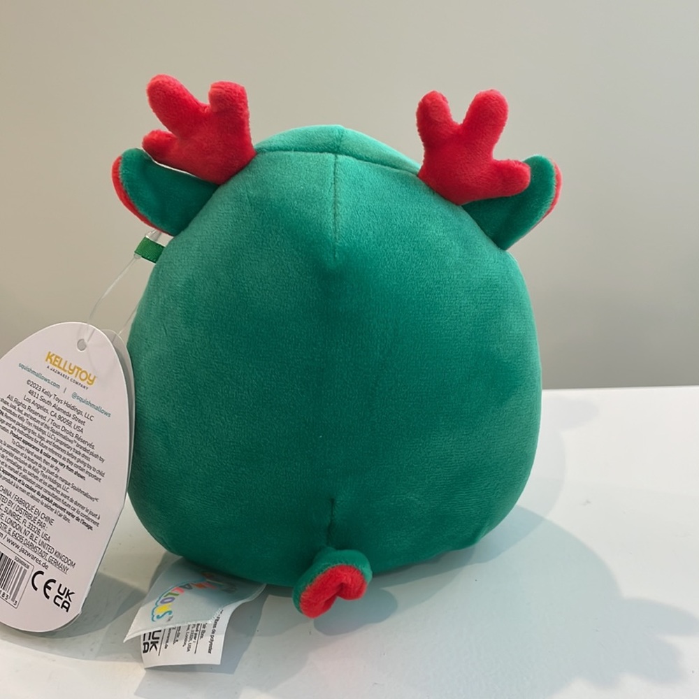 ⚡️NWT 5” Zumir the Peppermint Moose Christmas Squishmallow - Picture 2 of 4